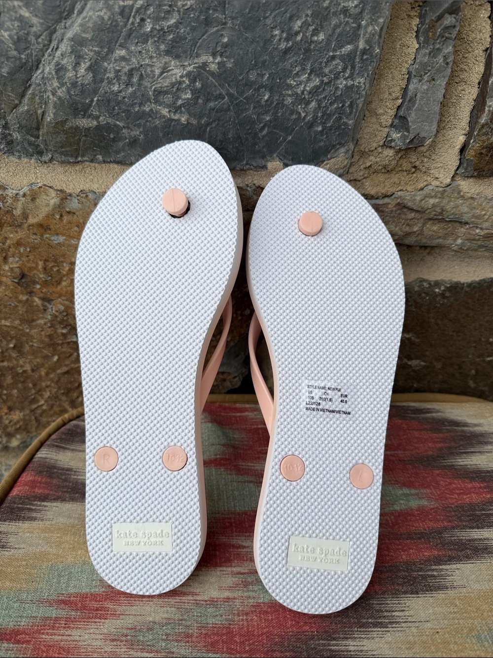 NEW Kate Spade New Fiji Watermelon Party/Pink Salt Flip Flops size 10 - Picture 5 of 7
